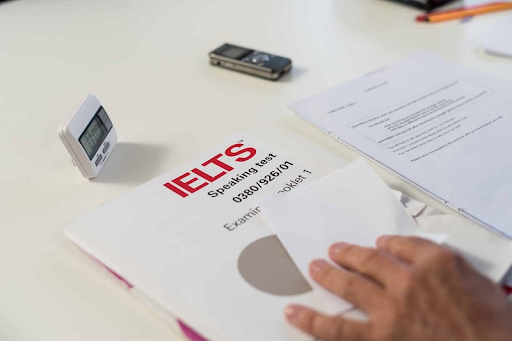 IELTS (International English Language Testing System) Entrance Exams to Study Abroad.